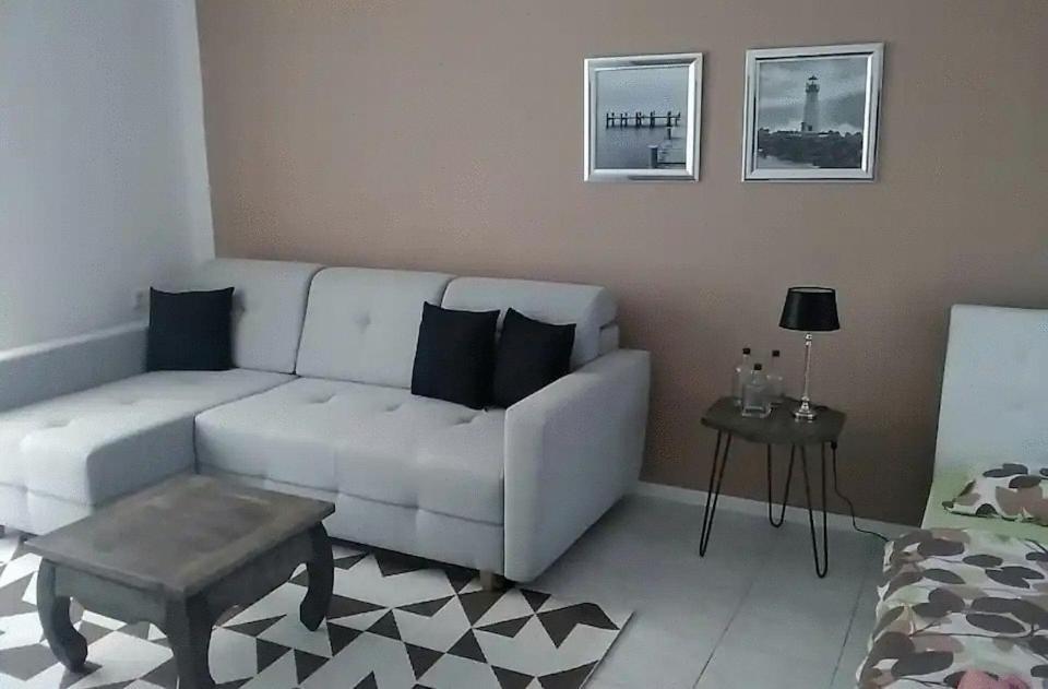 Slnecny Apartmanovy Dom Oslany Exteriér fotografie